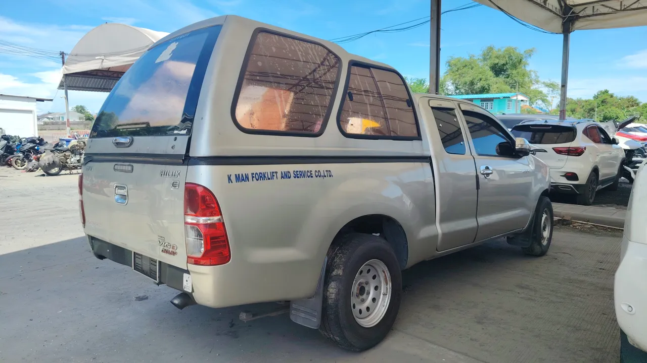 2011 Toyota Hilux Vigo – Exterior