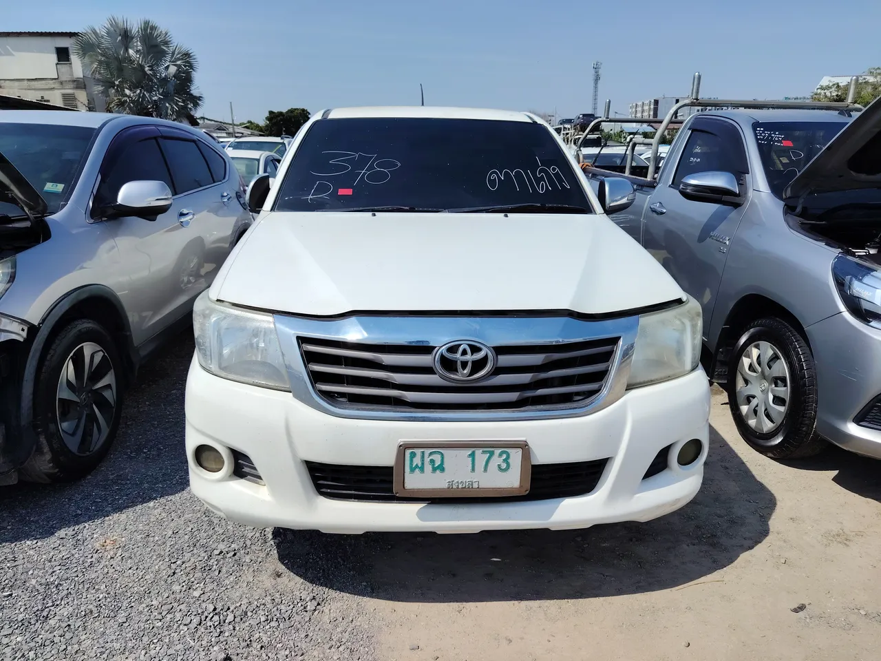 2014 Toyota Hilux Vigo – Exterior