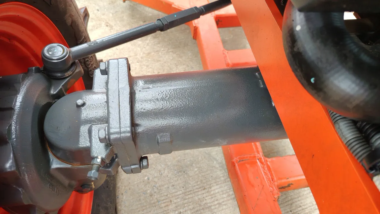2024 Kubota L4028 – Exterior