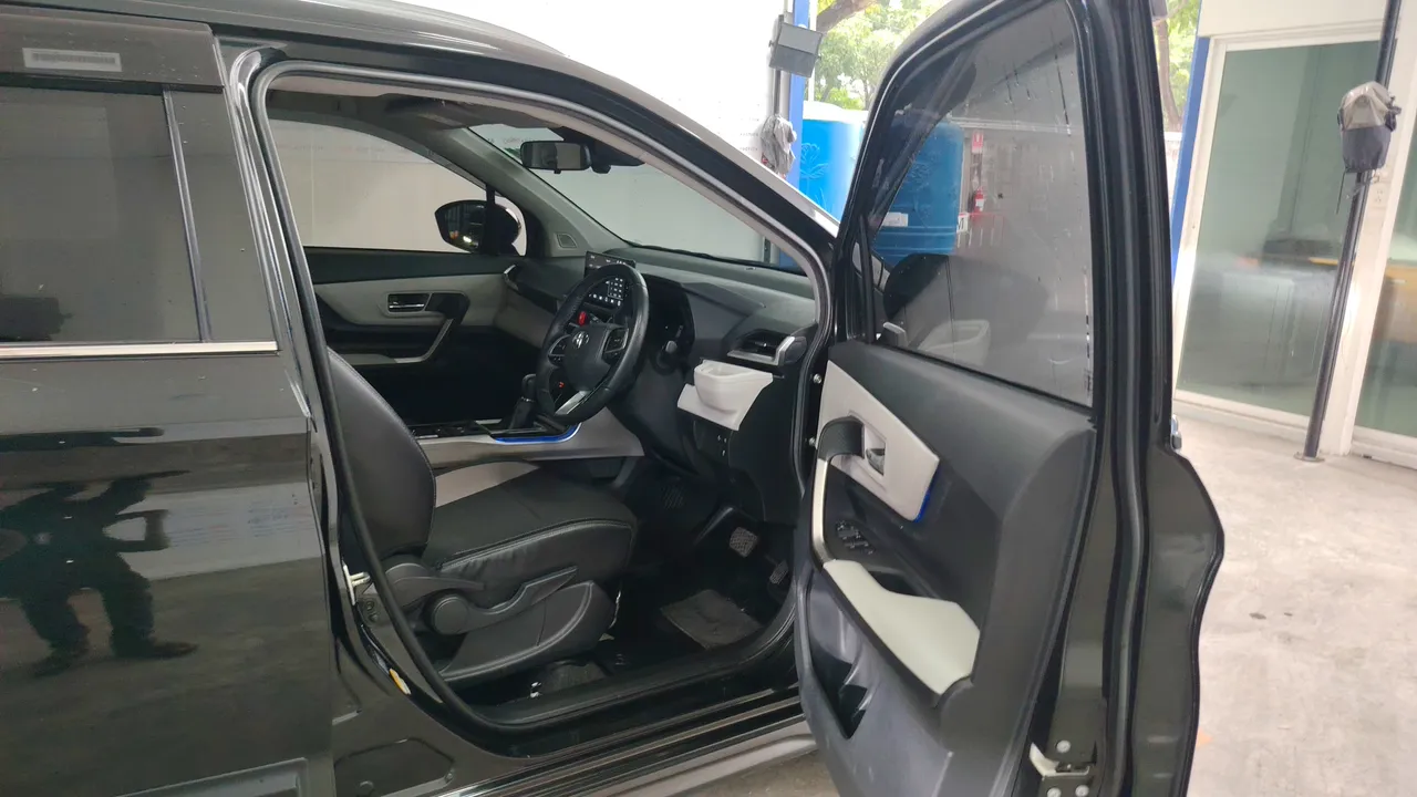 2023 Toyota Veloz – Front
