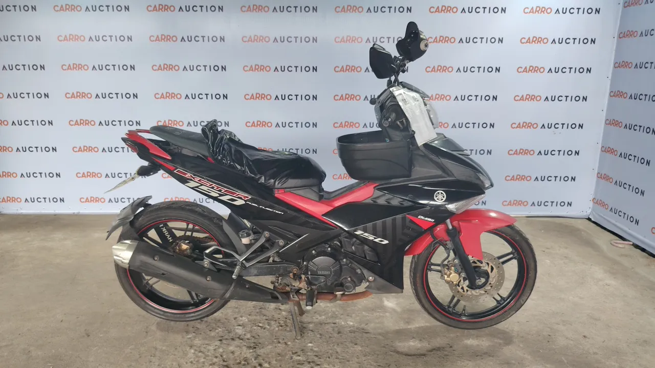 2015 Yamaha Exciter – Exterior