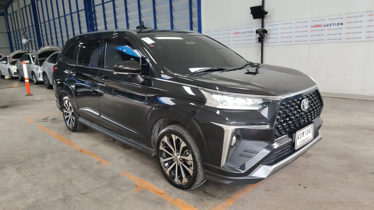 2023 Toyota Veloz – Front