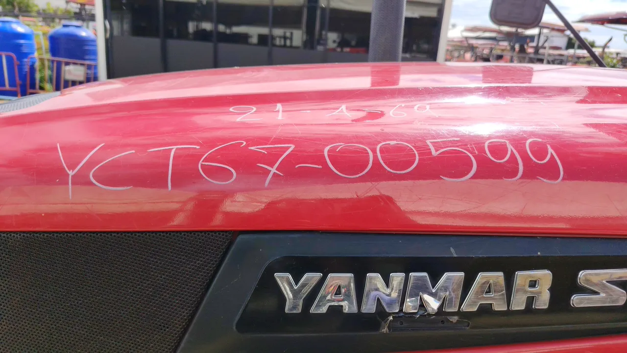 2023 Yanmar SOLIS50 – Exterior