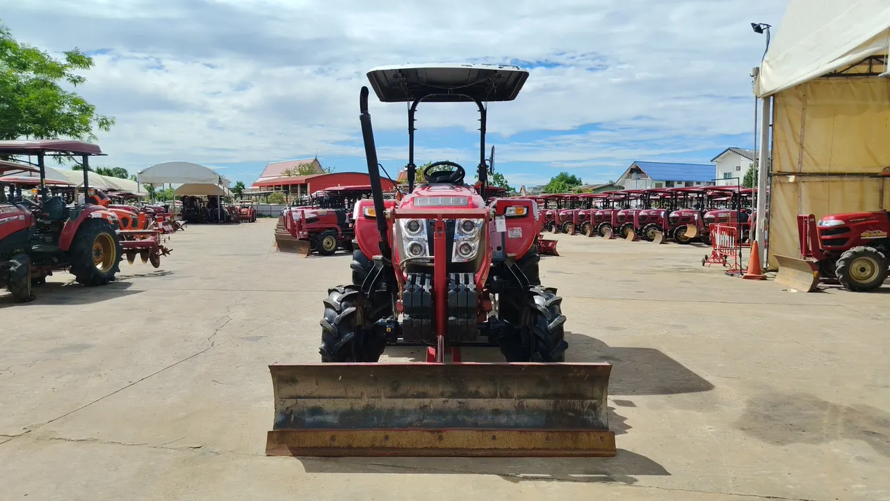 2023 Yanmar SOLIS50 – Exterior