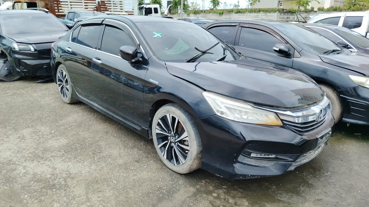 2016 Honda Accord – Exterior