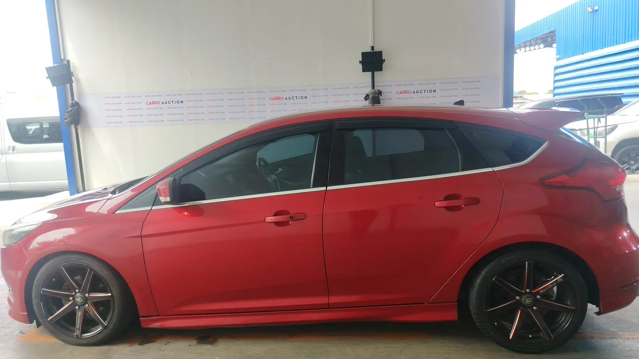 2016 Ford Focus – Exterior