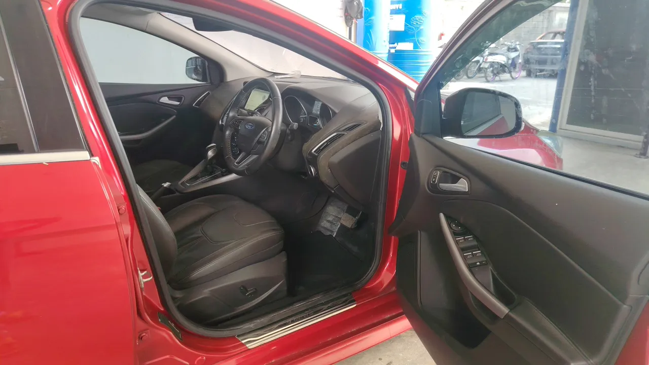 2016 Ford Focus – Exterior