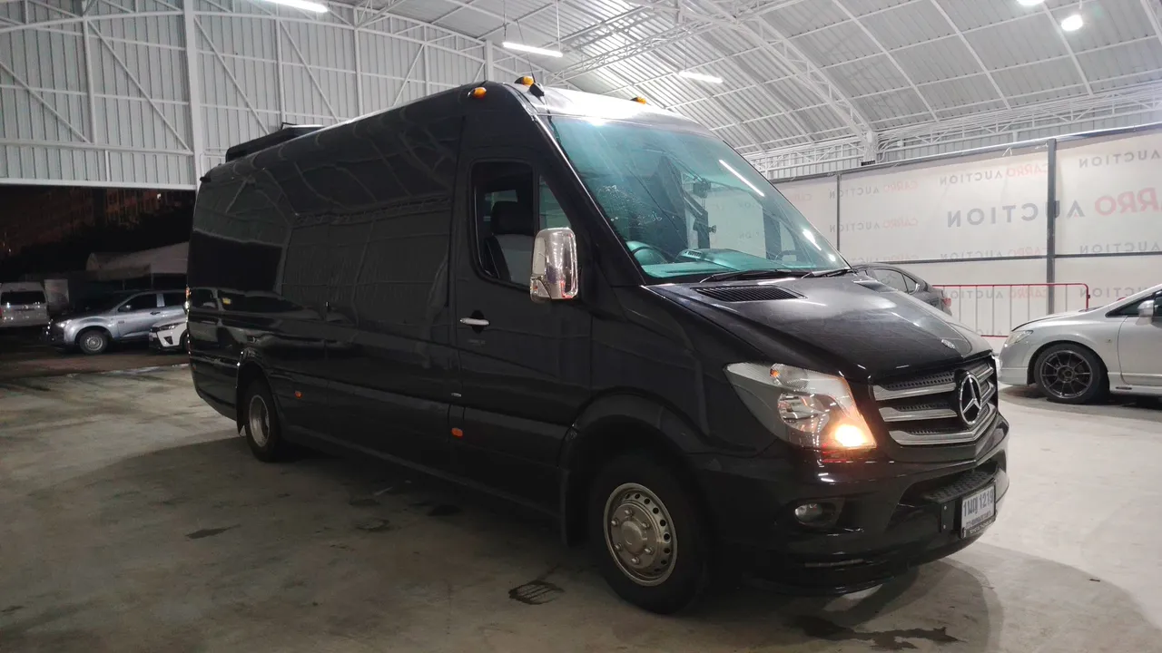 2015 Mercedes-Benz Sprinter – Exterior