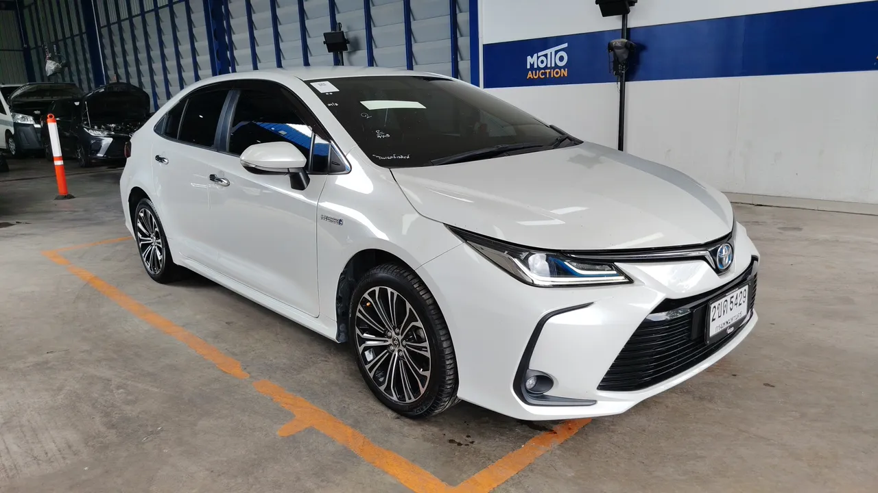 2022 Toyota Corolla Altis – Exterior