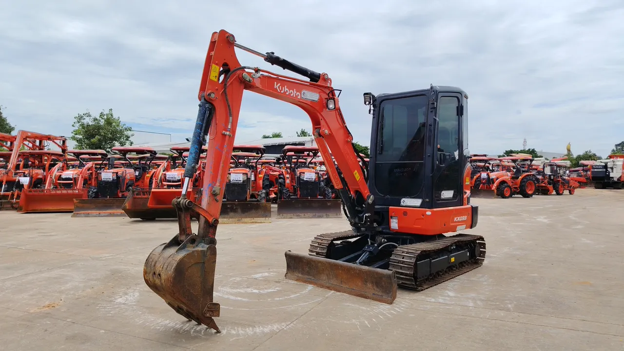 2020 Kubota KX033-4 – Exterior