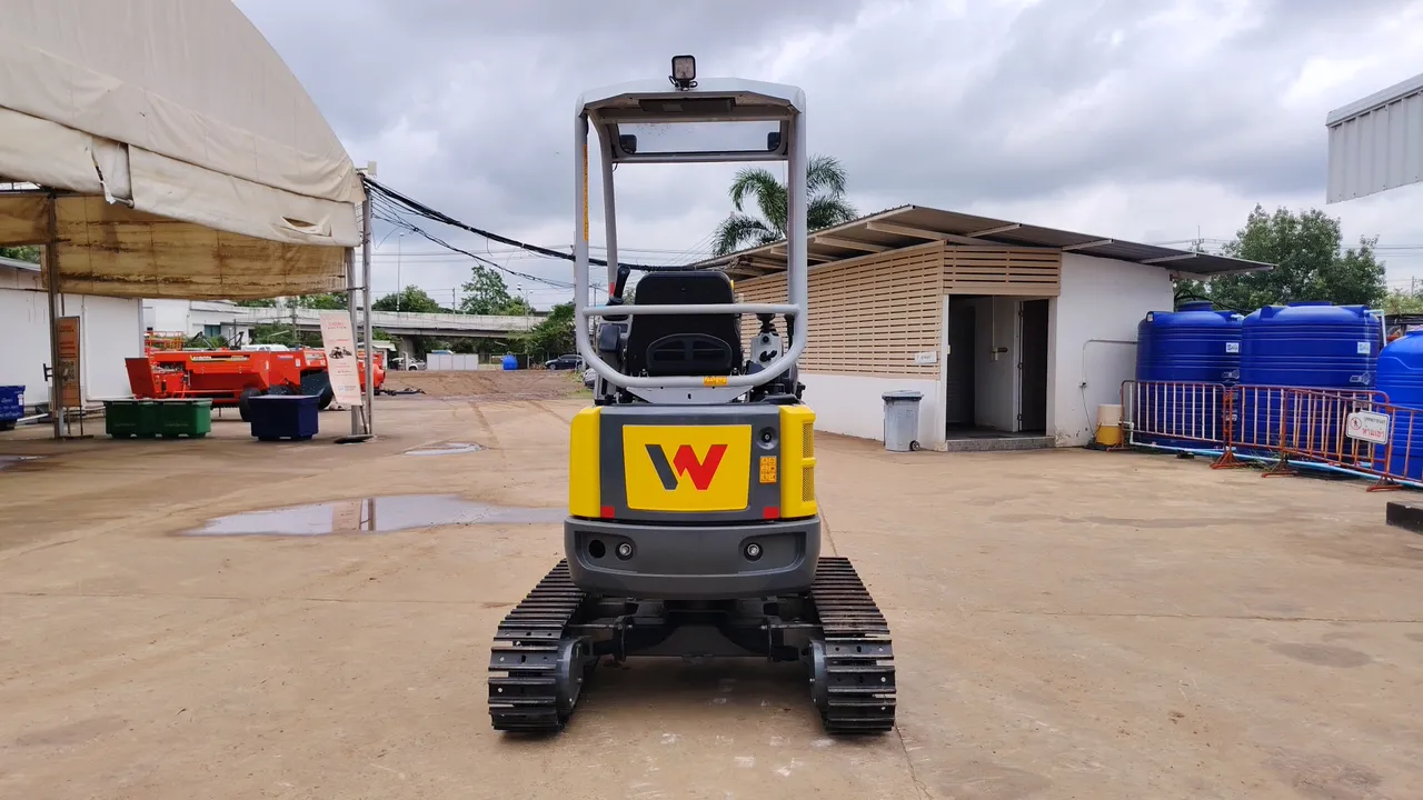 2024 Wacker Neuson EZ20 – Back