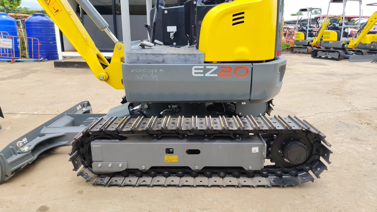 2024 Wacker Neuson EZ20 – Exterior