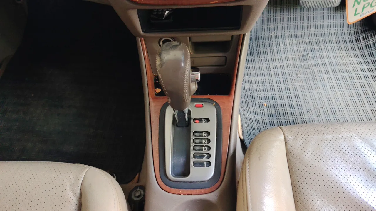 2005 Nissan Sunny Neo – Exterior