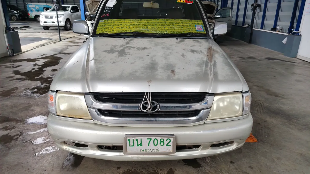 2004 Toyota Hilux Tiger – Exterior