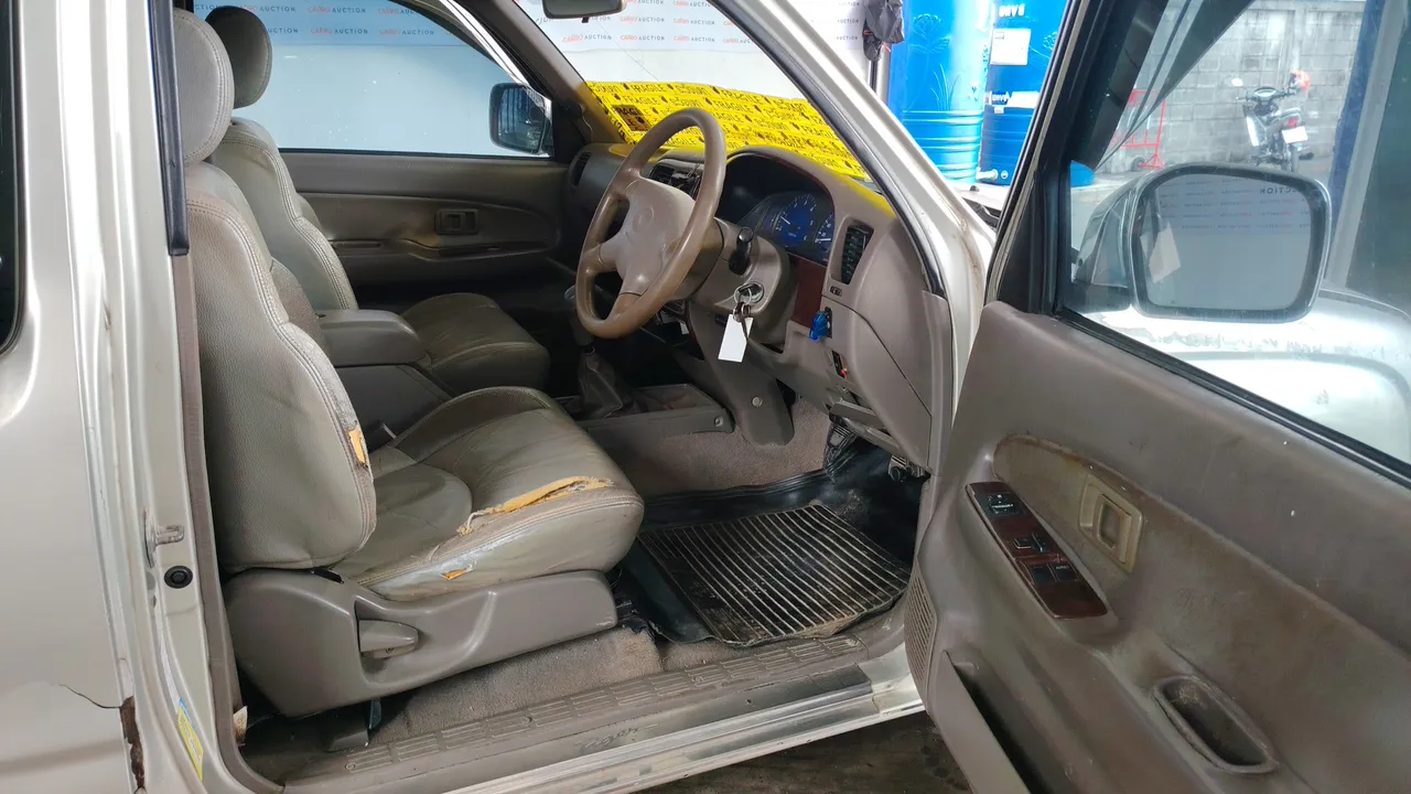 2004 Toyota Hilux Tiger – Exterior