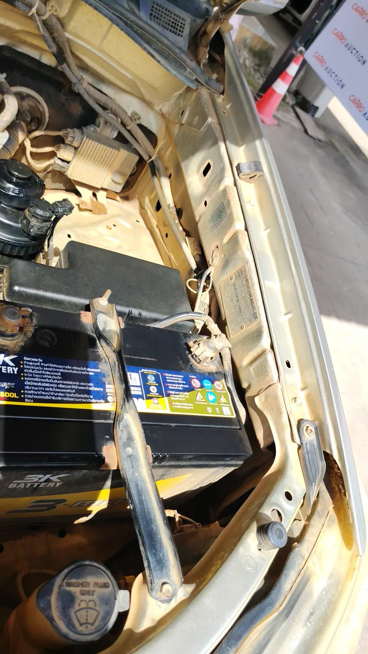 2011 Toyota Hilux Vigo – Engine