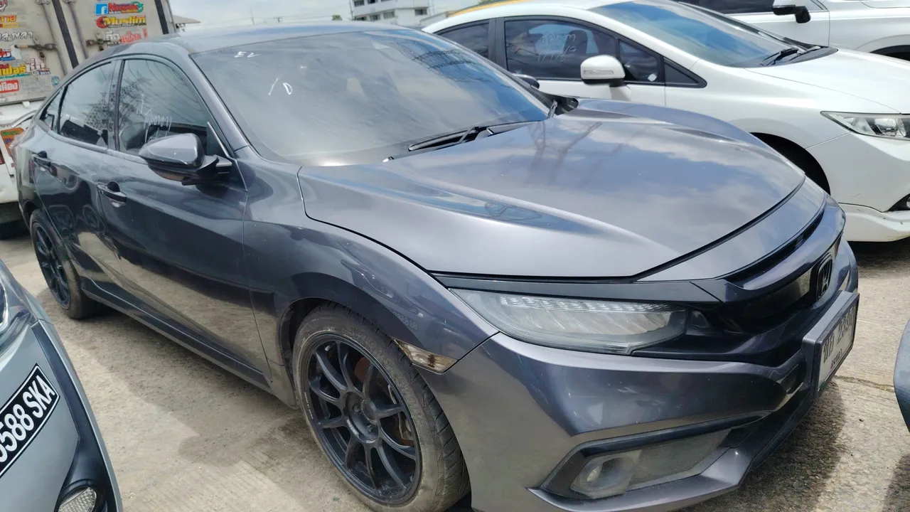 2019 Honda Civic – Exterior