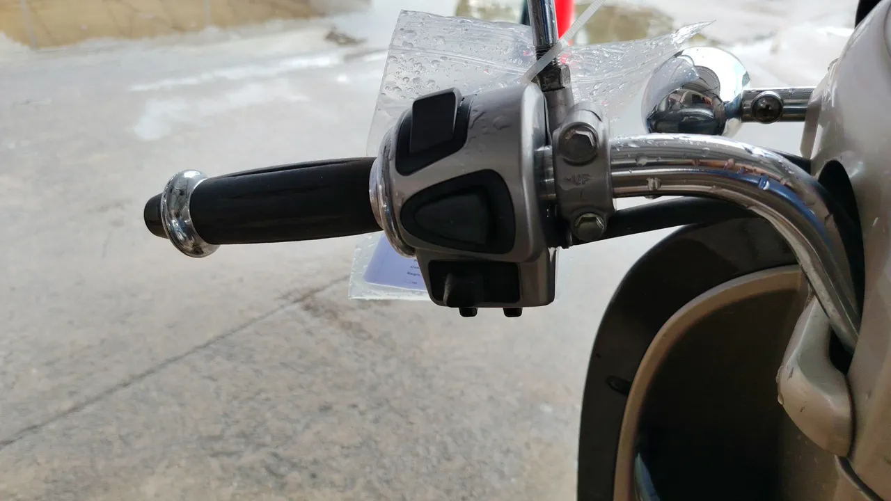 2010 Honda Scoopy – Exterior