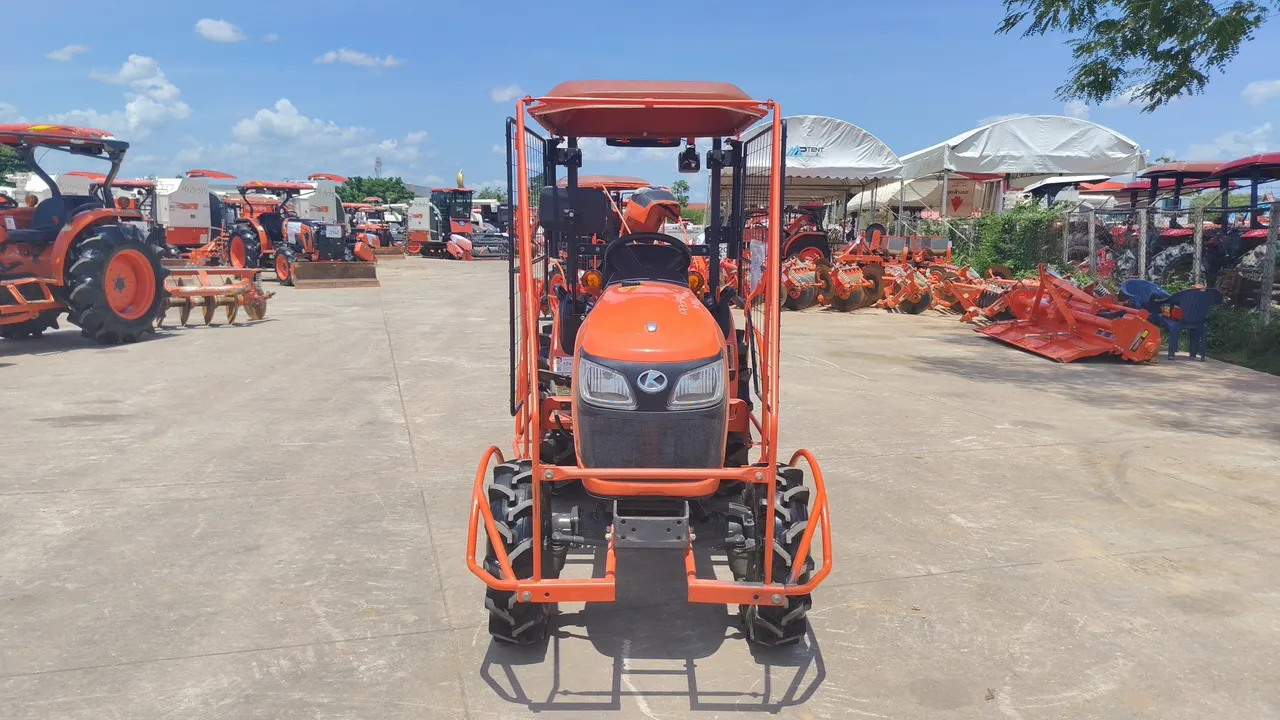 2024 Kubota B2440S-B – Front