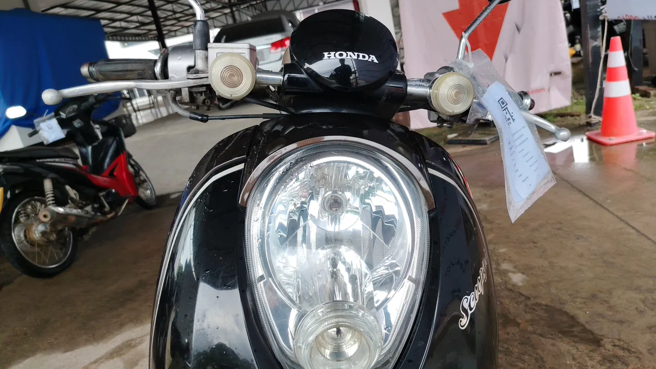 2010 Honda Scoopy – Exterior