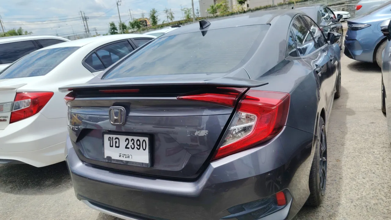 2019 Honda Civic – Exterior