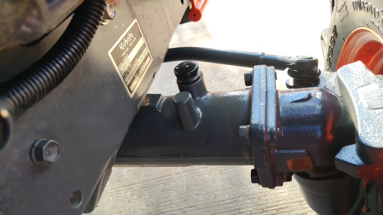 2024 Kubota B2440S-B – Exterior