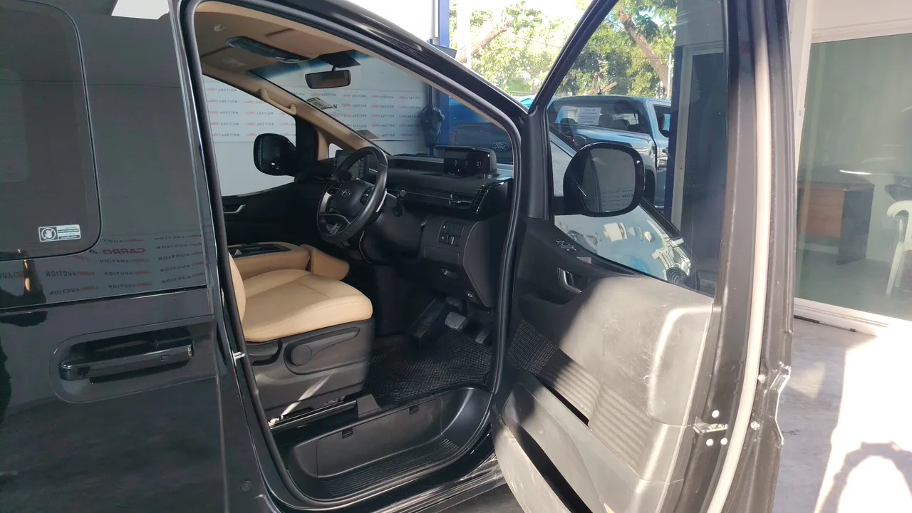 2021 Hyundai Staria – Exterior