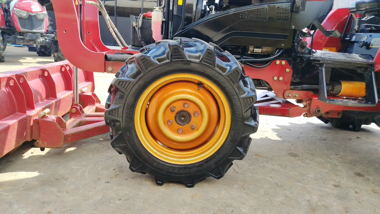 2022 Yanmar YM351R – Exterior