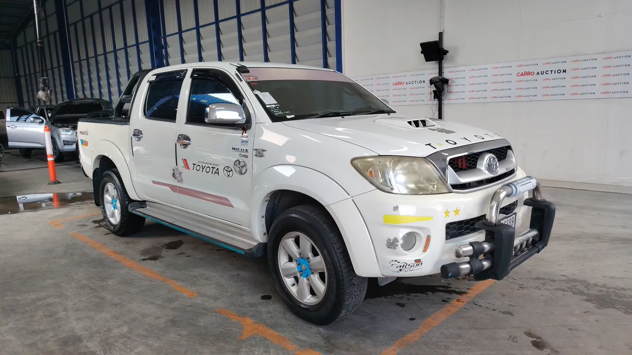 2011 Toyota Hilux Vigo – Exterior