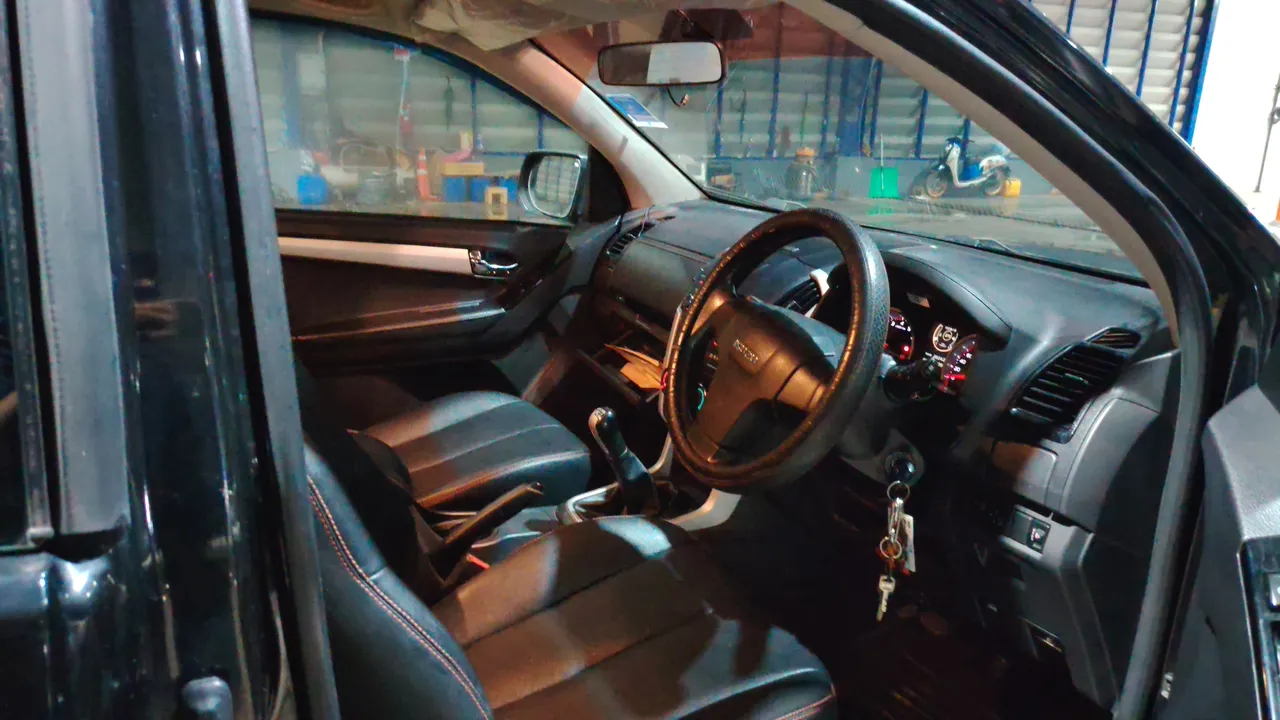 2017 Isuzu D-Max – Exterior
