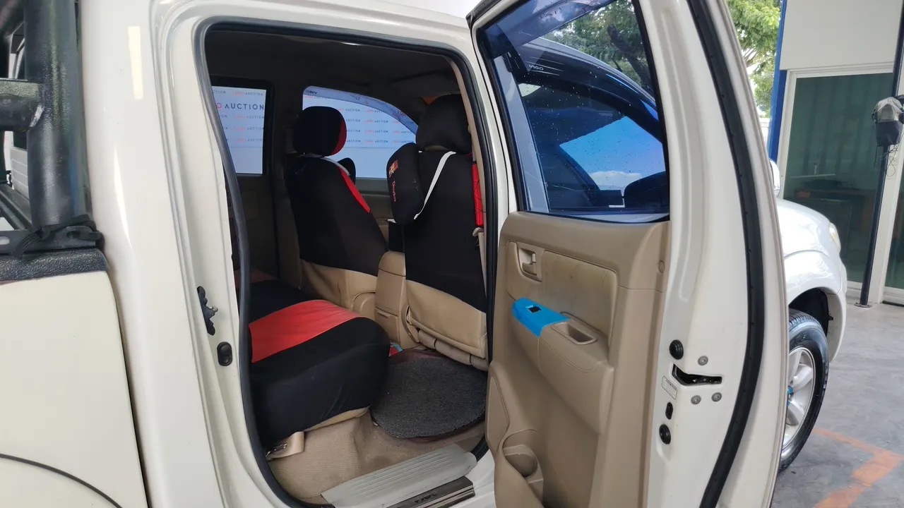 2011 Toyota Hilux Vigo – Exterior