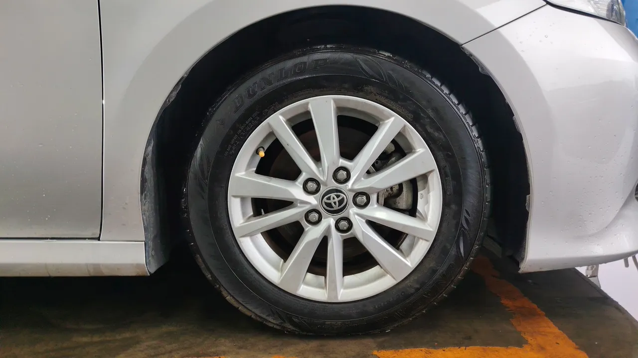 2021 Toyota Camry – Exterior