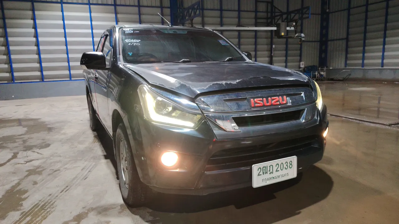 2017 Isuzu D-Max – Exterior