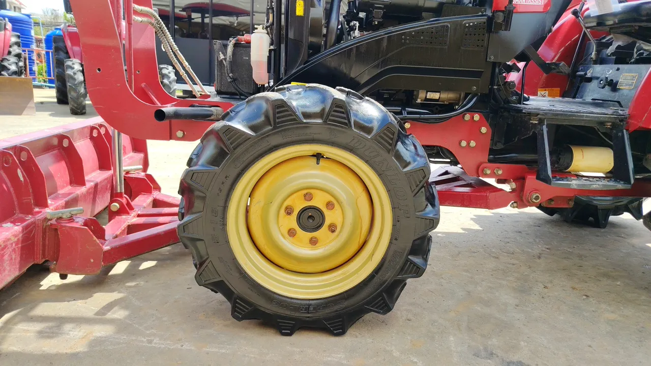2022 Yanmar YM351R – Exterior