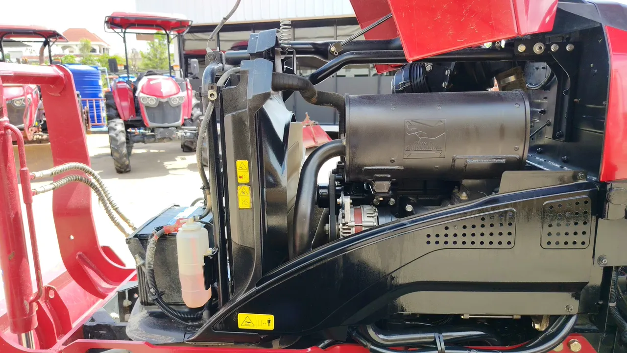 2022 Yanmar YM351R – Exterior