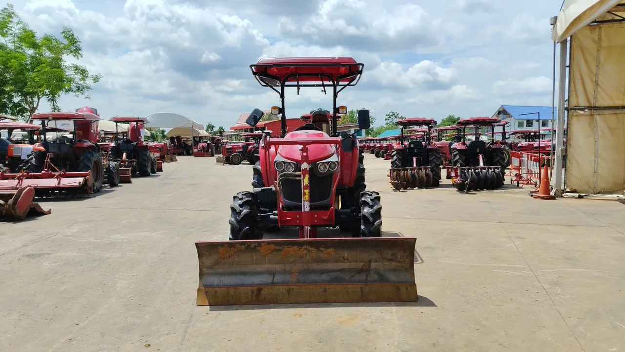 2022 Yanmar YM351R – Exterior