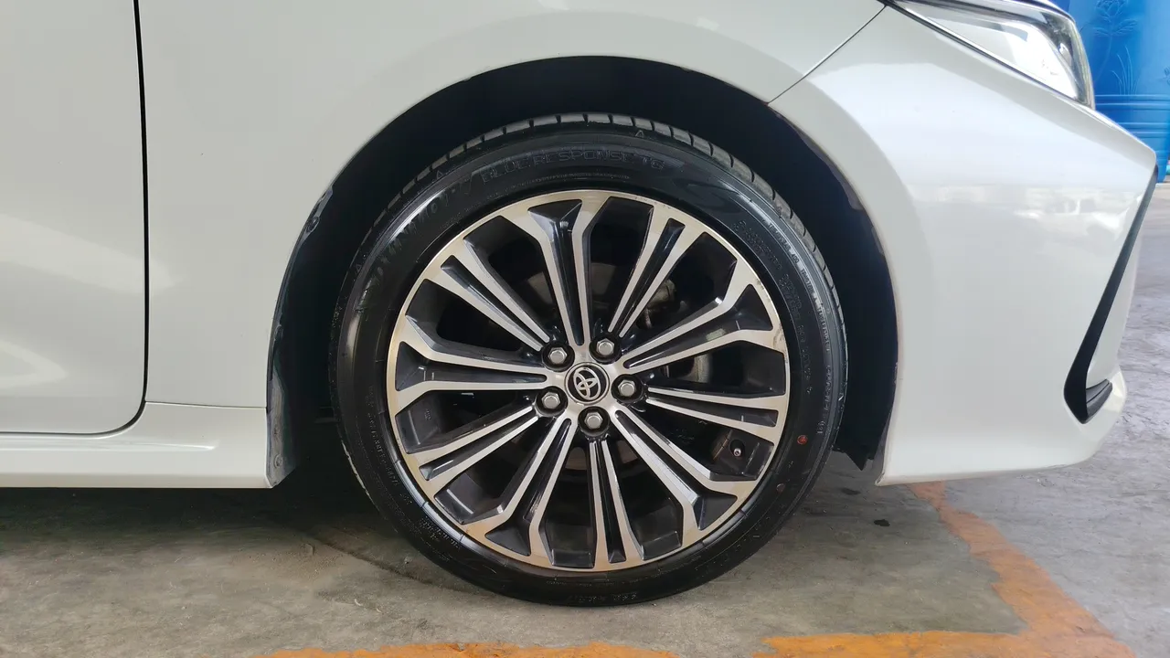 2021 Toyota Corolla Altis – Exterior