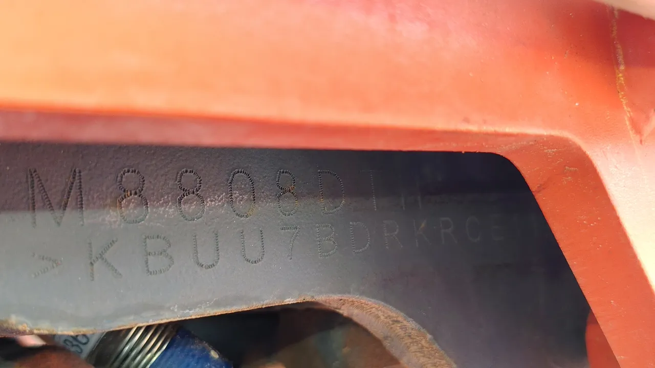 2024 Kubota M8808 – Exterior