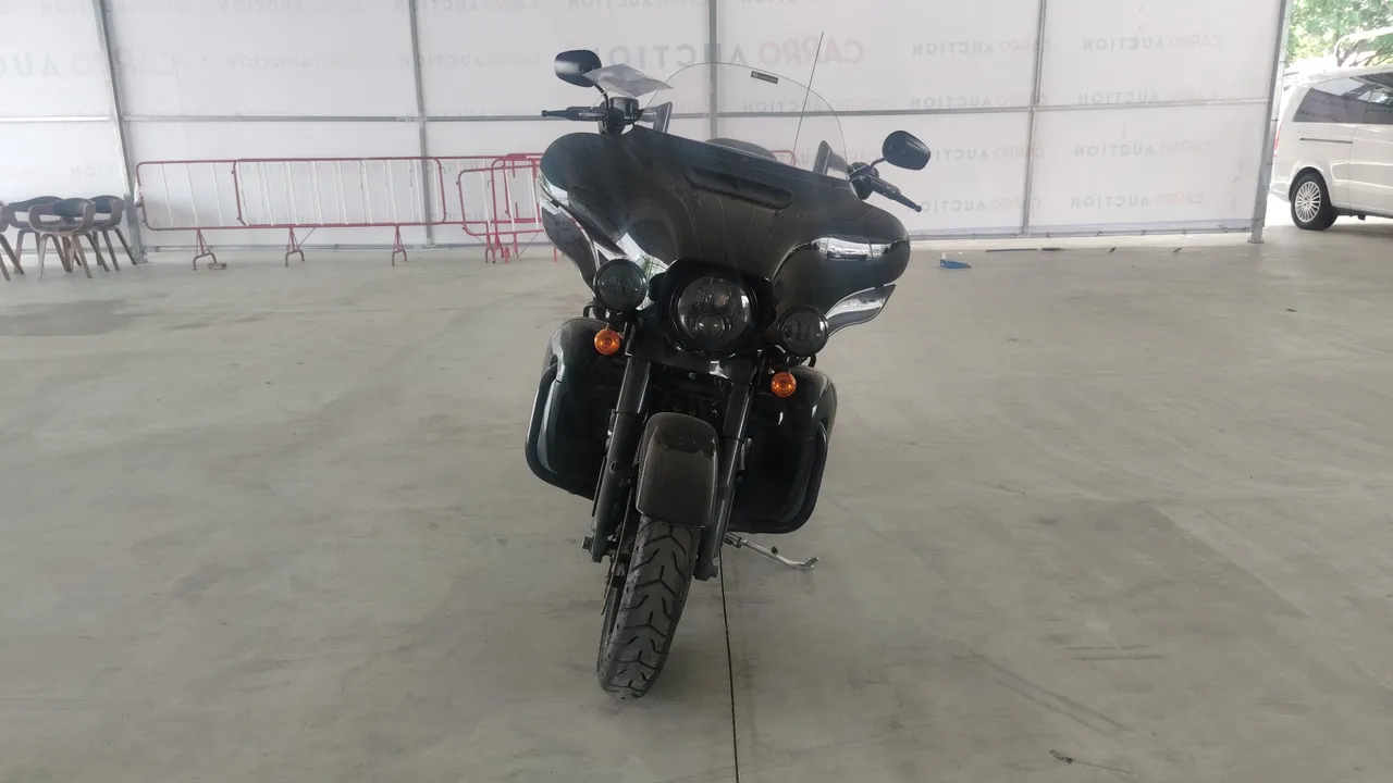 2025 Harley Davidson Electra Glide Ultra Limited – Front