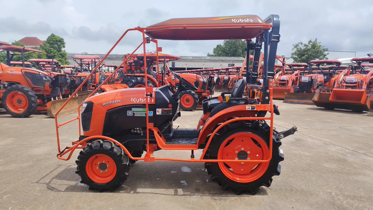 2025 Kubota B2740S-B – Exterior