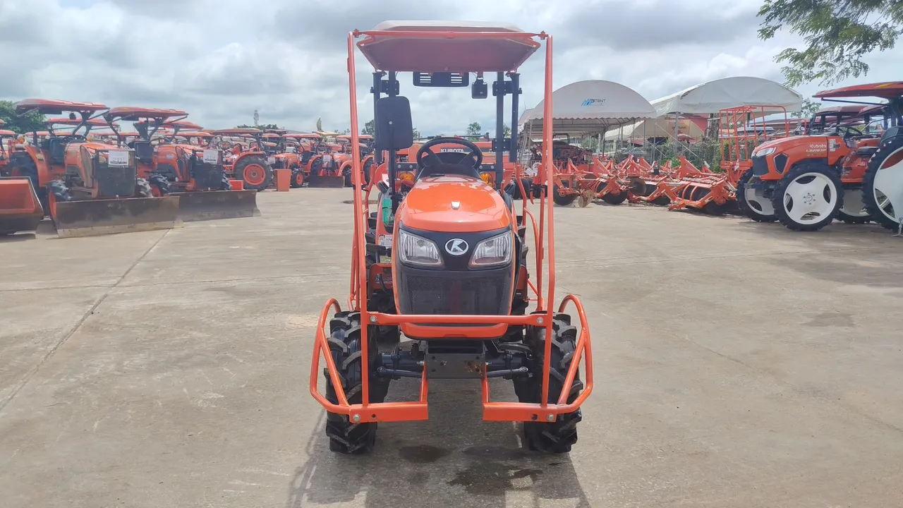 2025 Kubota B2740S-B – Exterior