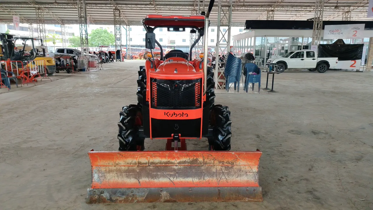 2023 Kubota L5228 – Exterior