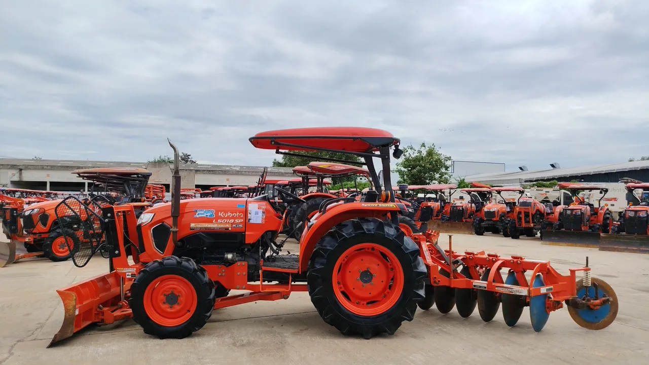 2021 Kubota L5018SP VT KIS – Side