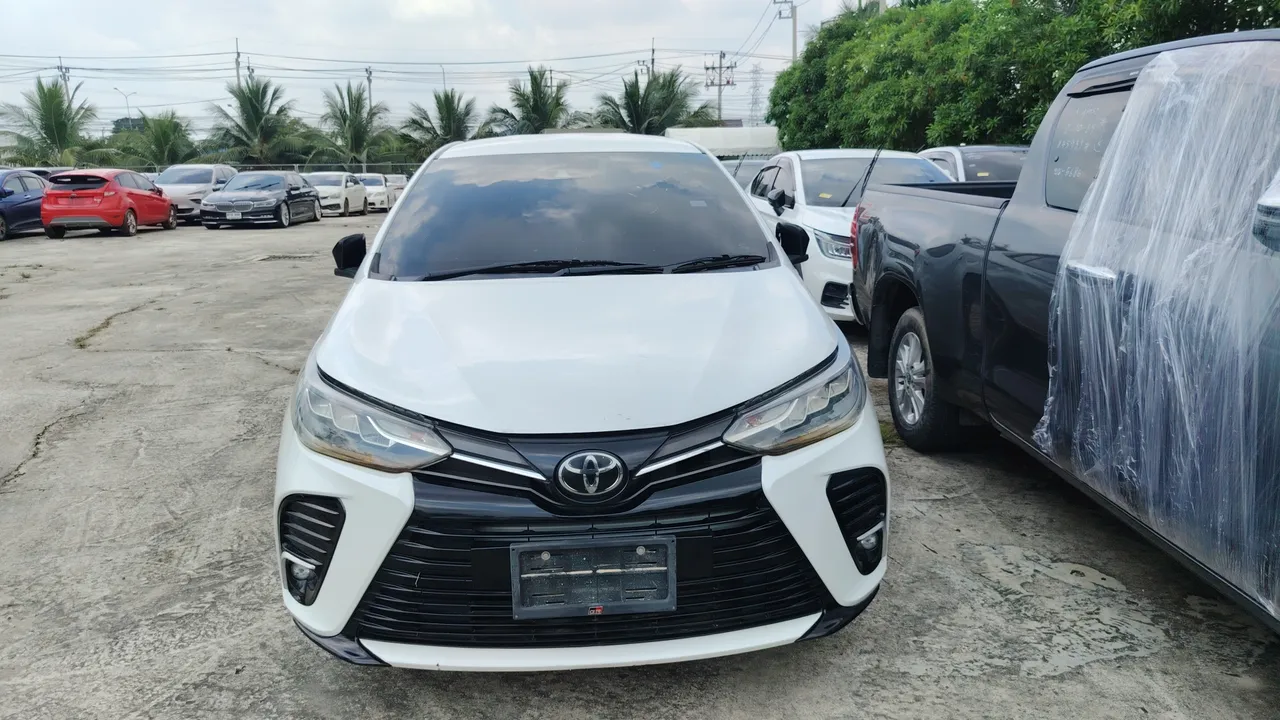 2021 Toyota Yaris Ativ – Exterior