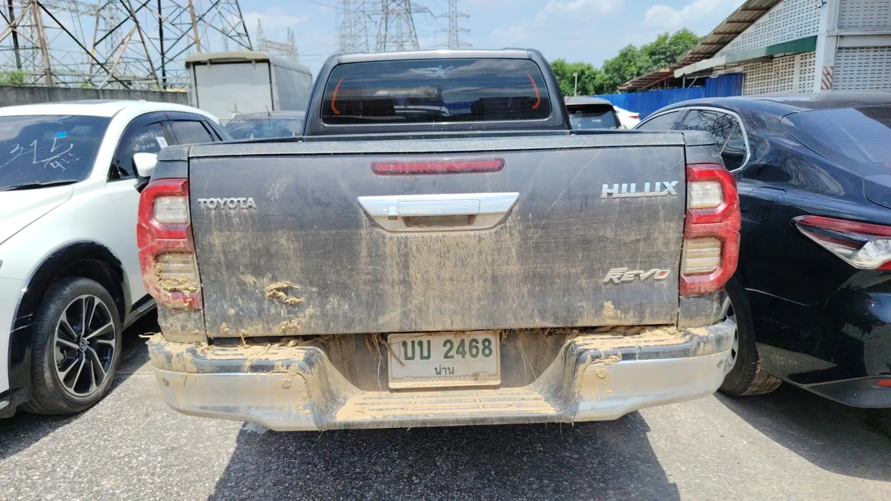 2023 Toyota Hilux Revo – Exterior
