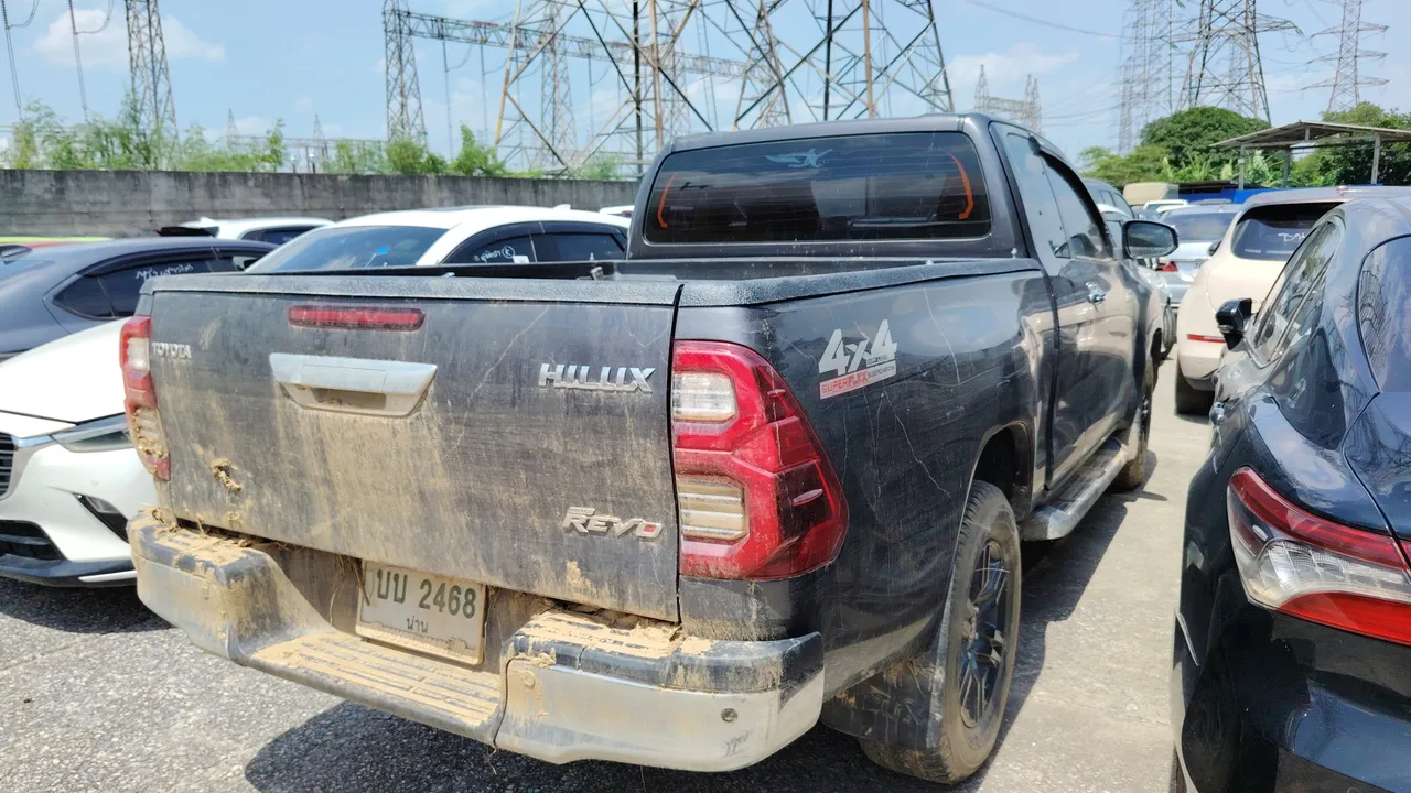 2023 Toyota Hilux Revo – Exterior