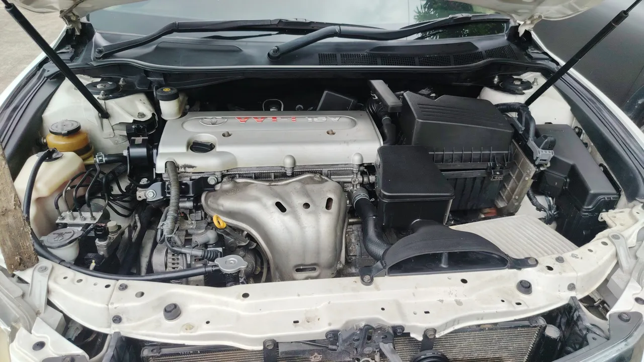 2010 Toyota Camry – Exterior
