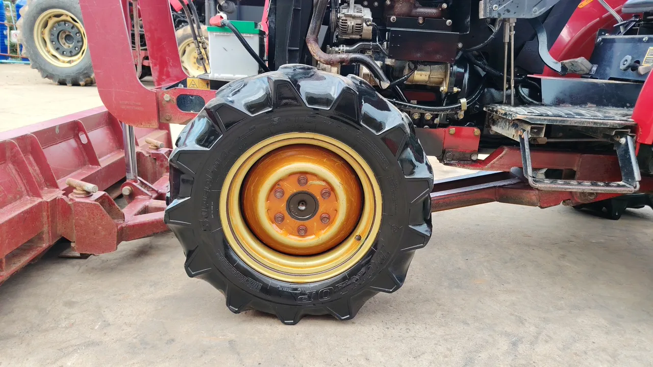 2019 Yanmar EF393T – Exterior