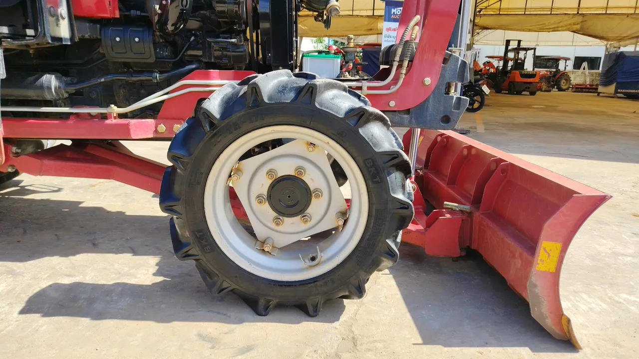 2024 Solis Solis 50-4WD – Wheel