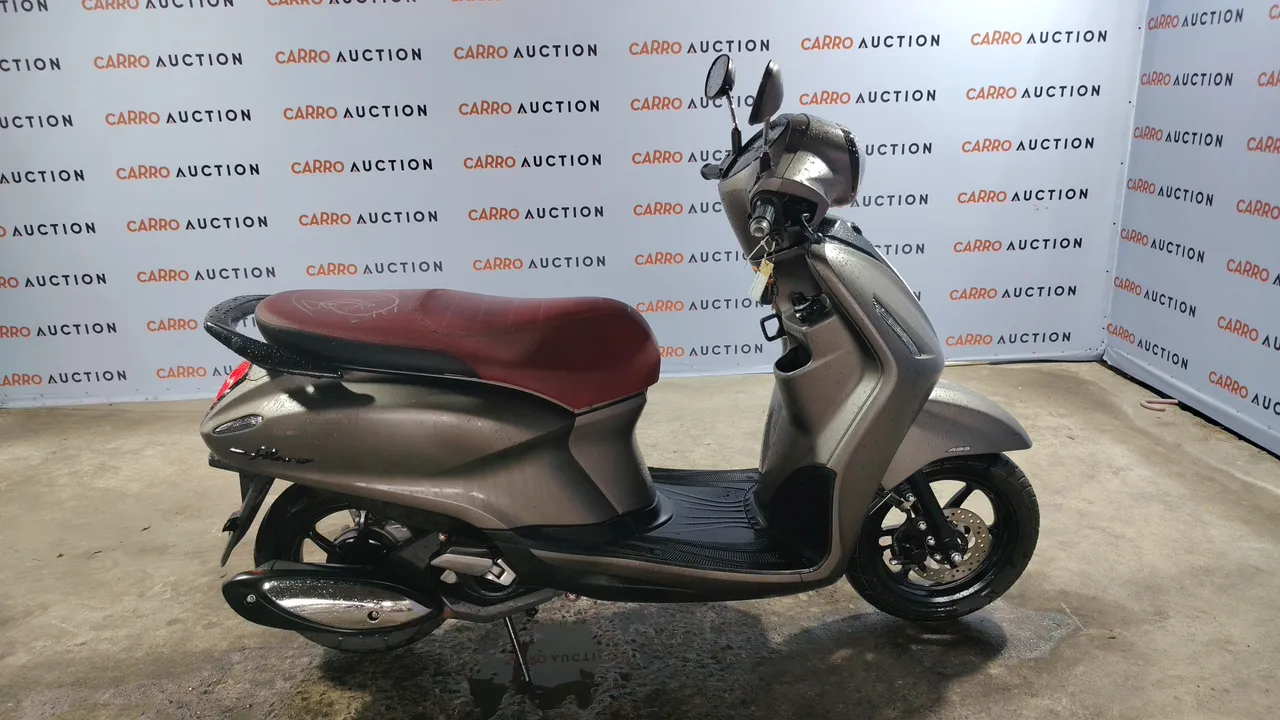 2025 Yamaha Grand Filano – Exterior